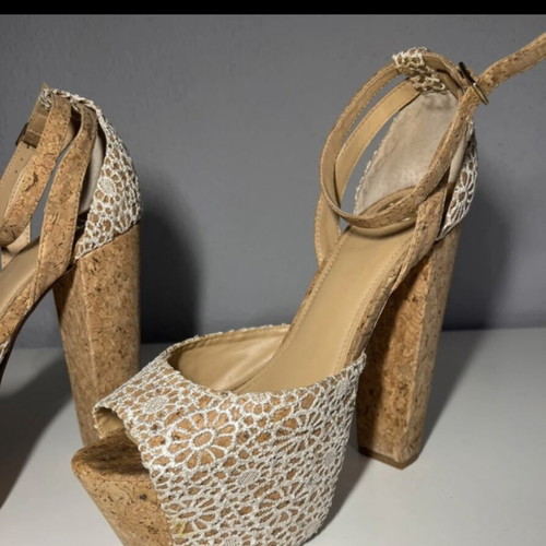 Exe platform sandals like new, lace design, cork style, size 39