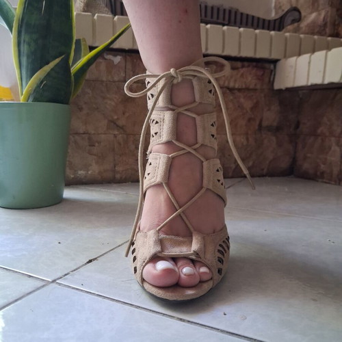Beige suede lace-up sandals size 37 new with back zipper and 10.5cm heel