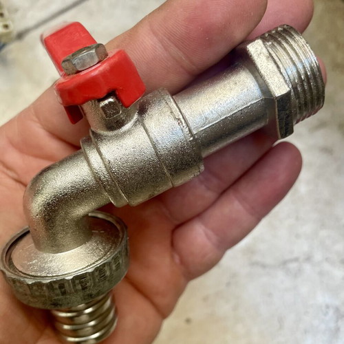 Outdoor faucet 3/4, large hose connection