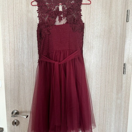 Women's dress new, size M / 38 / 10