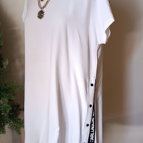Karl Lagerfeld dress size 44 white like new with side slits
