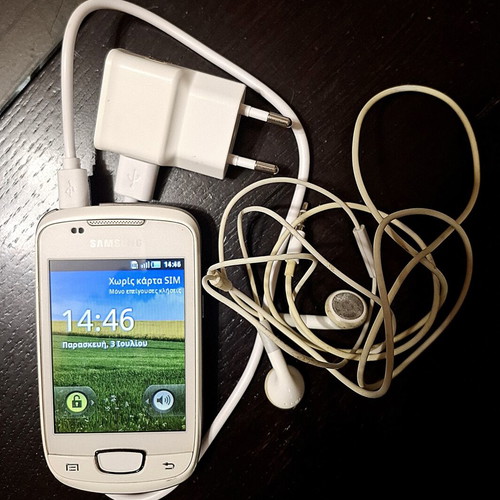 Samsung Galaxy mini GT-S5570 used, white, Android 2.2