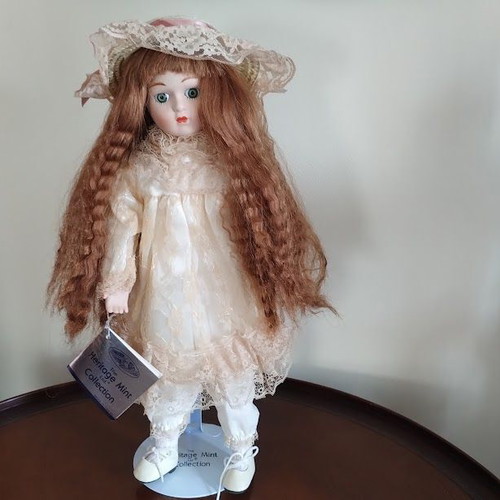 Porcelain doll Megan 40cm new Heritage Mint
