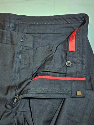 Hugo Boss men's suit pants gray size L used