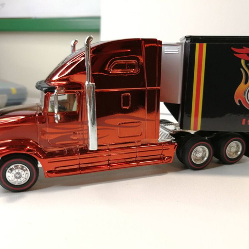 Hot Wheels 2003 RLC 35th Anniversary Transporter Truck new