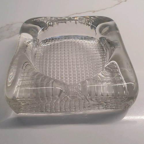 Glass ashtray new with geometric design