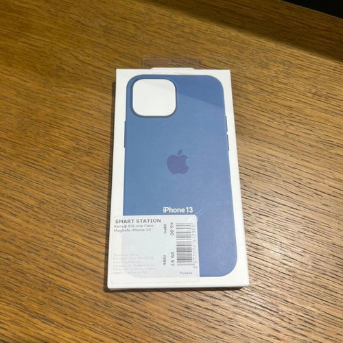 Original iPhone 13 case