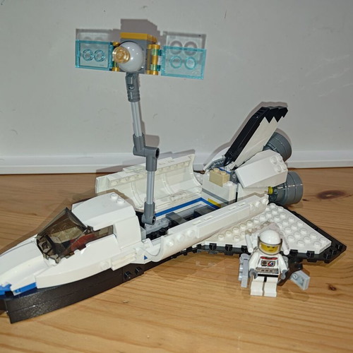 Lego 3 in 1 Space Shuttle Explorer Space Exploration 31066 like new
