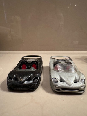 Collectible 1/43 Burago Ferrari F50 diecast cars used silver and black
