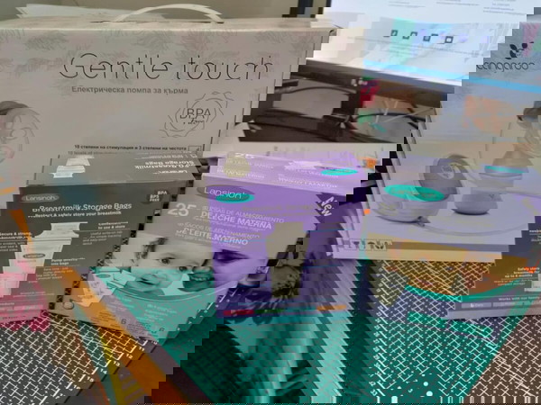 Θήλαστρο cangaroo και σακουλάκια γάλακτος