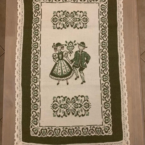 Embroidered runner like new with lace and traditional dancers design