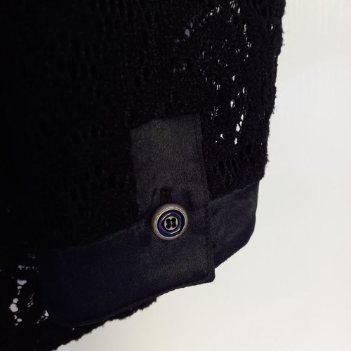 Women's winter black shirt with lace and velvet bust like new, size L