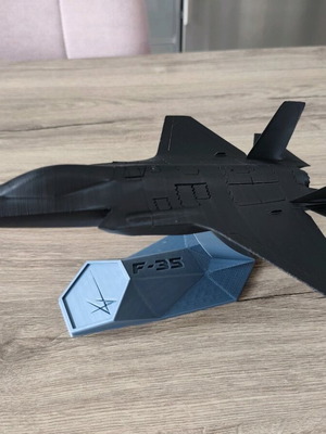 F-35 Lightning II Model Scale 1:50 New, Black Matte