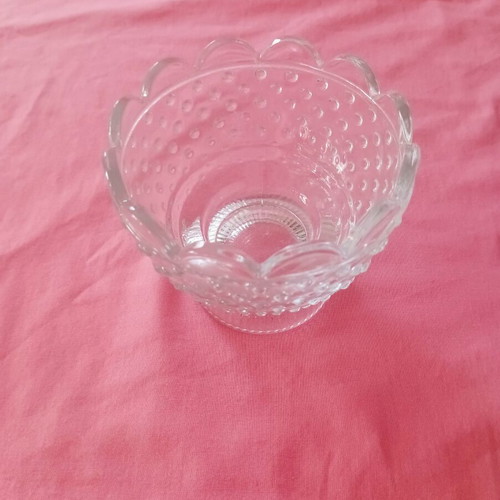 Vintage glass ice cream bowl with embossed design, like new