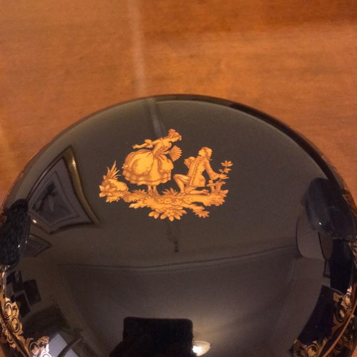 Chocolate box from authentic Limoge French porcelain used, blue with gold leaf