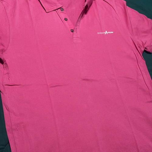 Guess sleeveless shirt like new, red, size M
