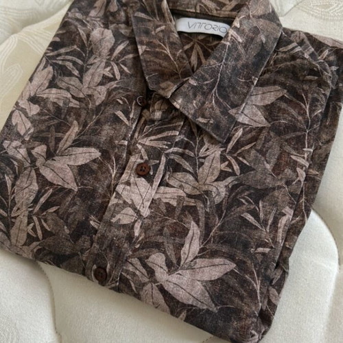 Vittorio Artist shirt like new, multicolored, size M
