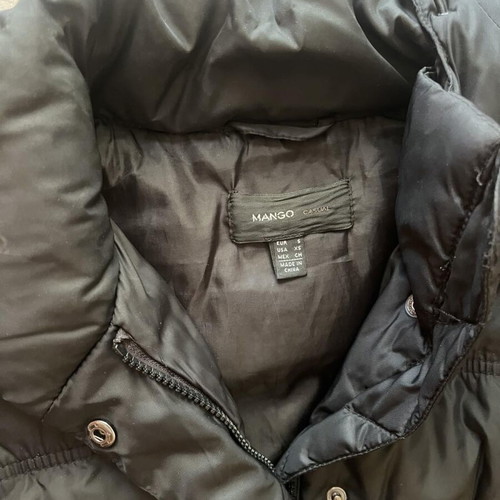 Mango black down jacket used, lightweight, above the knee