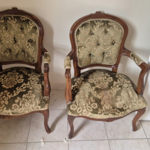 Vintage living room set made of carved walnut wood, like new