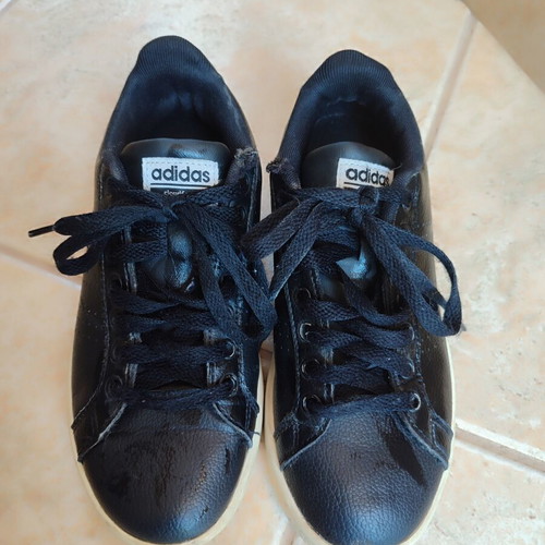 Adidas Neo Cloud Foam Memory Footbed Leather Walking Sneakers Size 35 like new