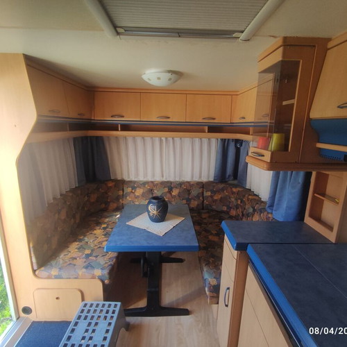 Hobby 7m family caravan, fully autonomous