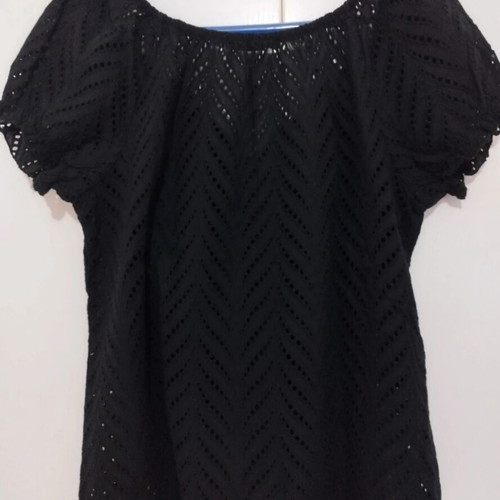 Donna Martha broderie black cotton top new, size L