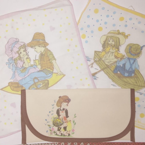 Vintage pack of 2 cloths and fabric folder, new