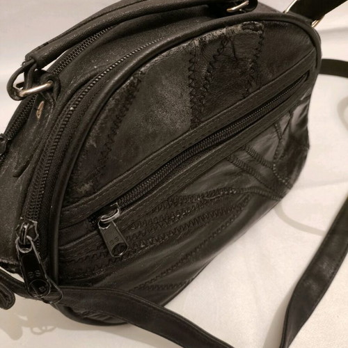 Leather backpack used, black, with zipper, 15x25cm