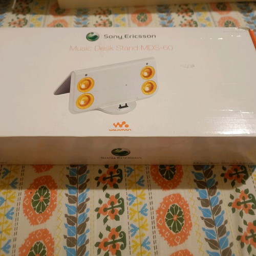 Sony Ericsson speakers like new