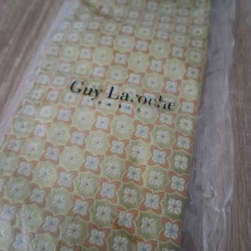 Guy Laroche Men's Tie New Patterned 100% Silk