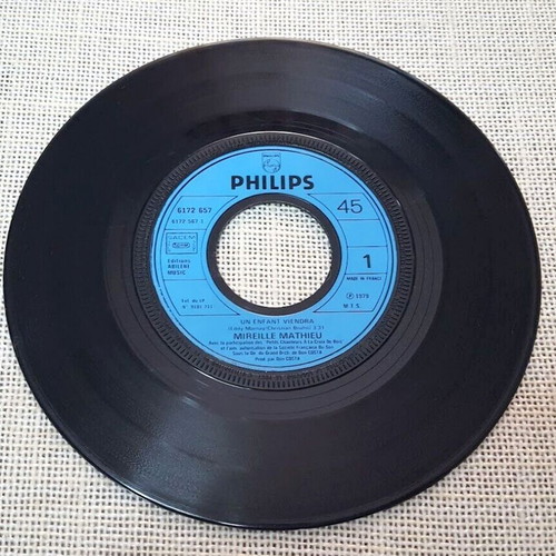Mireille Mathieu Un Enfant Viendra 7' used, pop