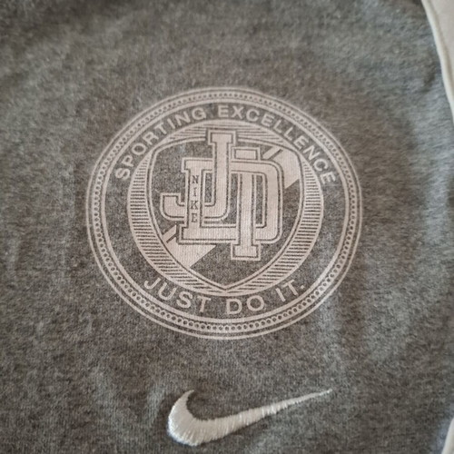 Nike sports shorts like new, 13-15 years, sizes 158-170 cm, XL
