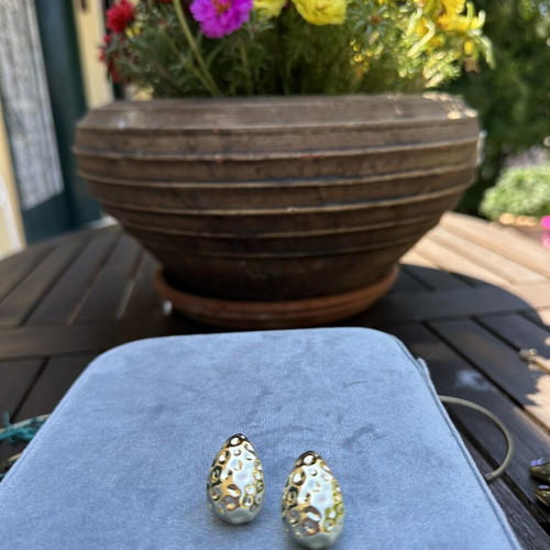 Golden earrings teardrops new with UV plating