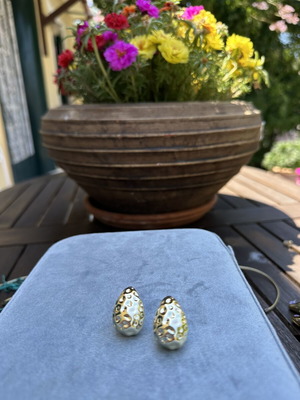 Golden earrings teardrops new with UV plating