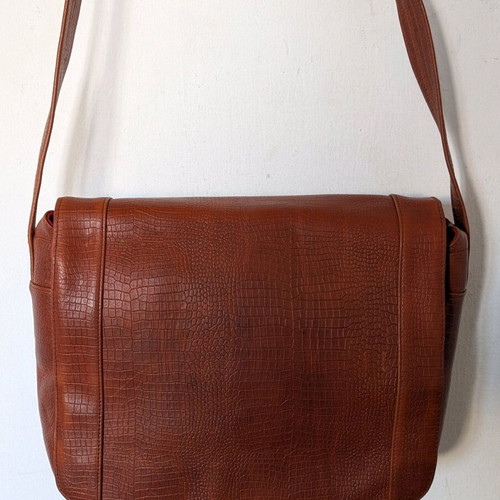 Leather camera bag like new