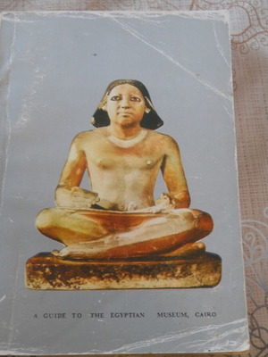 A guide to the Egyptian Museum Cairo book used