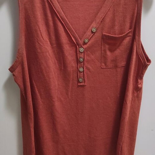 Sleeveless blouse red like new, size XL