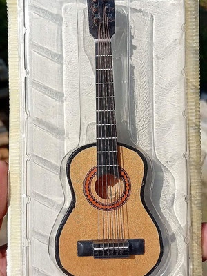 Classical guitar miniature like new, about 12 centimeters long