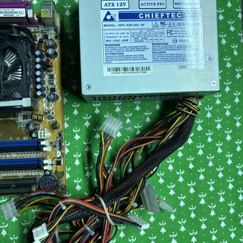 Retro PC Pentium 4 3.0GHz set used with ASUS P4C800-E and GeForce4 MX440