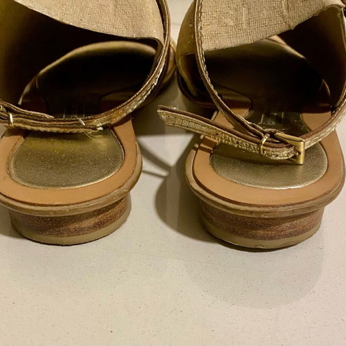 Gianna Kazakou gold sandals like new, leather with beads