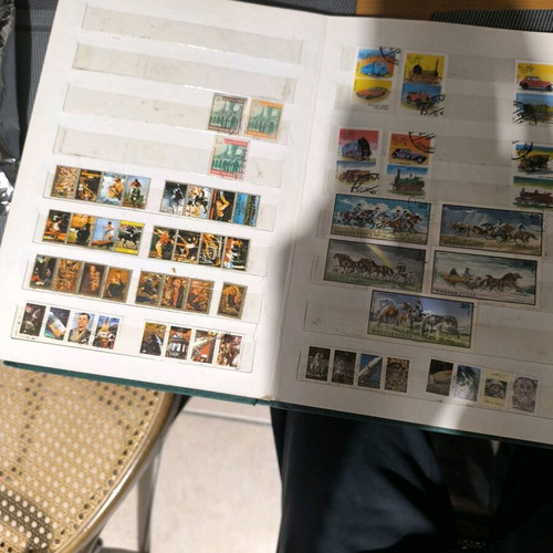 Stamp collection like new, about 500 pieces
