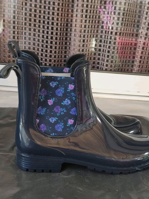 Booties galoshes new, dark blue, size 40