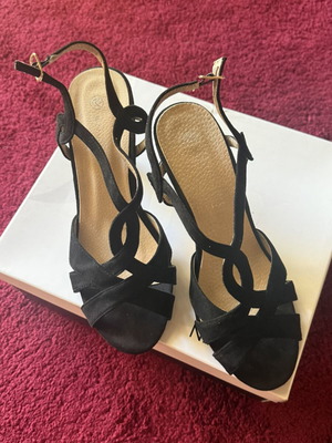 Envie Shoes women's sandals and platforms, size 41, black