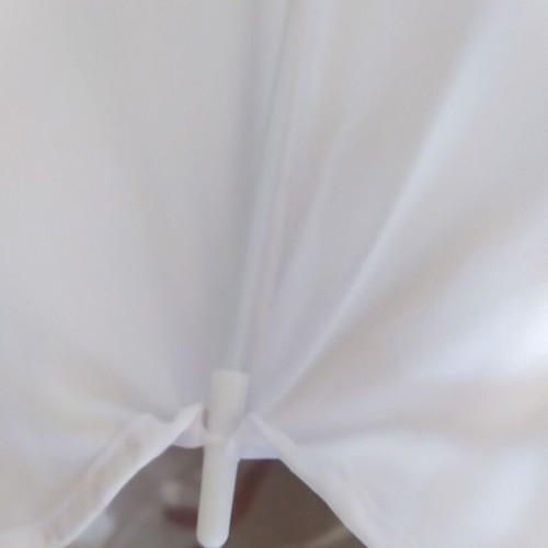 Escape Beach Umbrella 2m white like new with carrying case