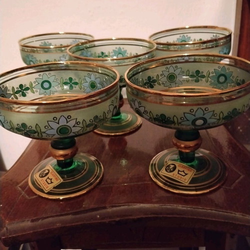 Vintage glasses used, pack of 5 with painted flowers and gold details