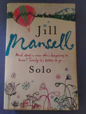 Book Solo by Jill Mansell used, English romance novel