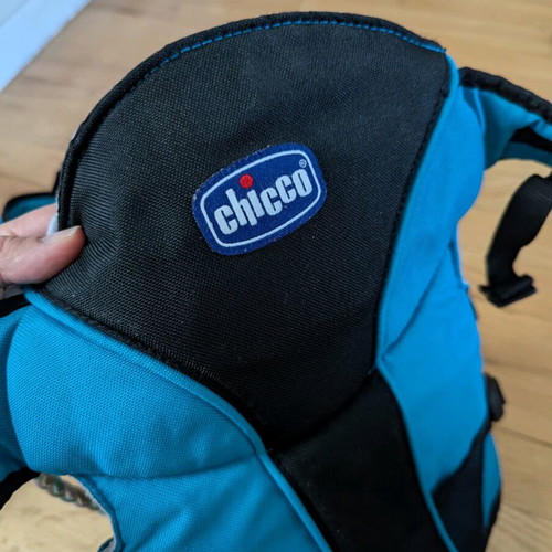 Chicco baby carrier like new