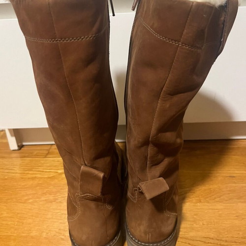 Zara kids boots used brown tan with fur lining size 36