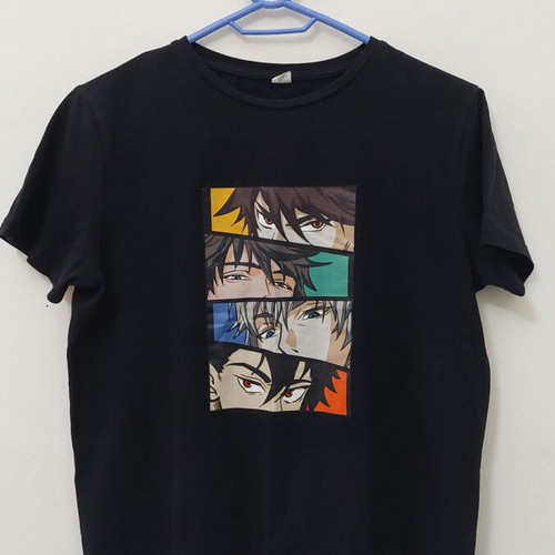 Shein anime women's t-shirt like new, size XS/S, black multicolor