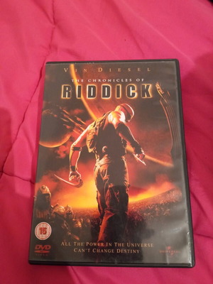 The Chronicles of Riddick DVD like new, action adventure fantasy, subbed